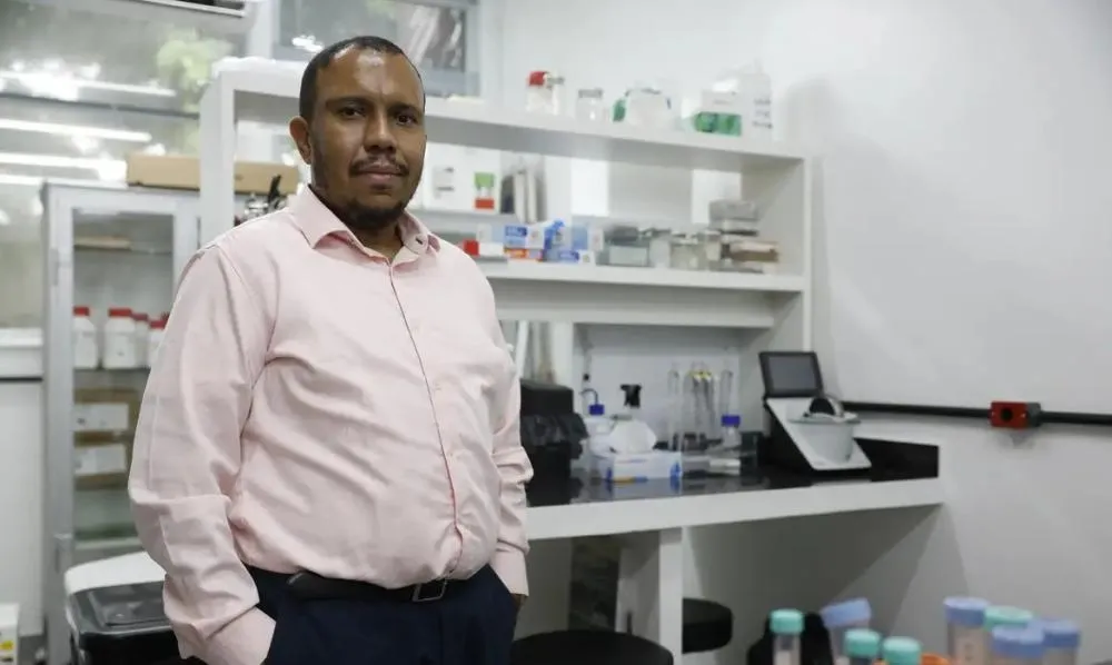 Cientistas brasileiros são premiados por pesquisas sobre Alzheimer e avançam no diagnóstico precoce